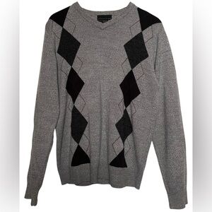 ATTENTION Men’s V-Neck Sweater, Medium